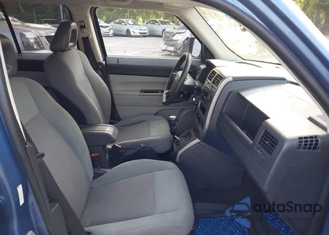 2007 Jeep Patriot Sport from USA, damaged, VIN 1J8FT28WX7D290863